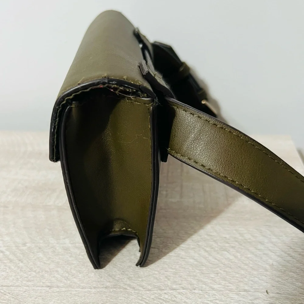 Vintage Bershka Shoulder Bag – Olive Green with Leopard Print Accent